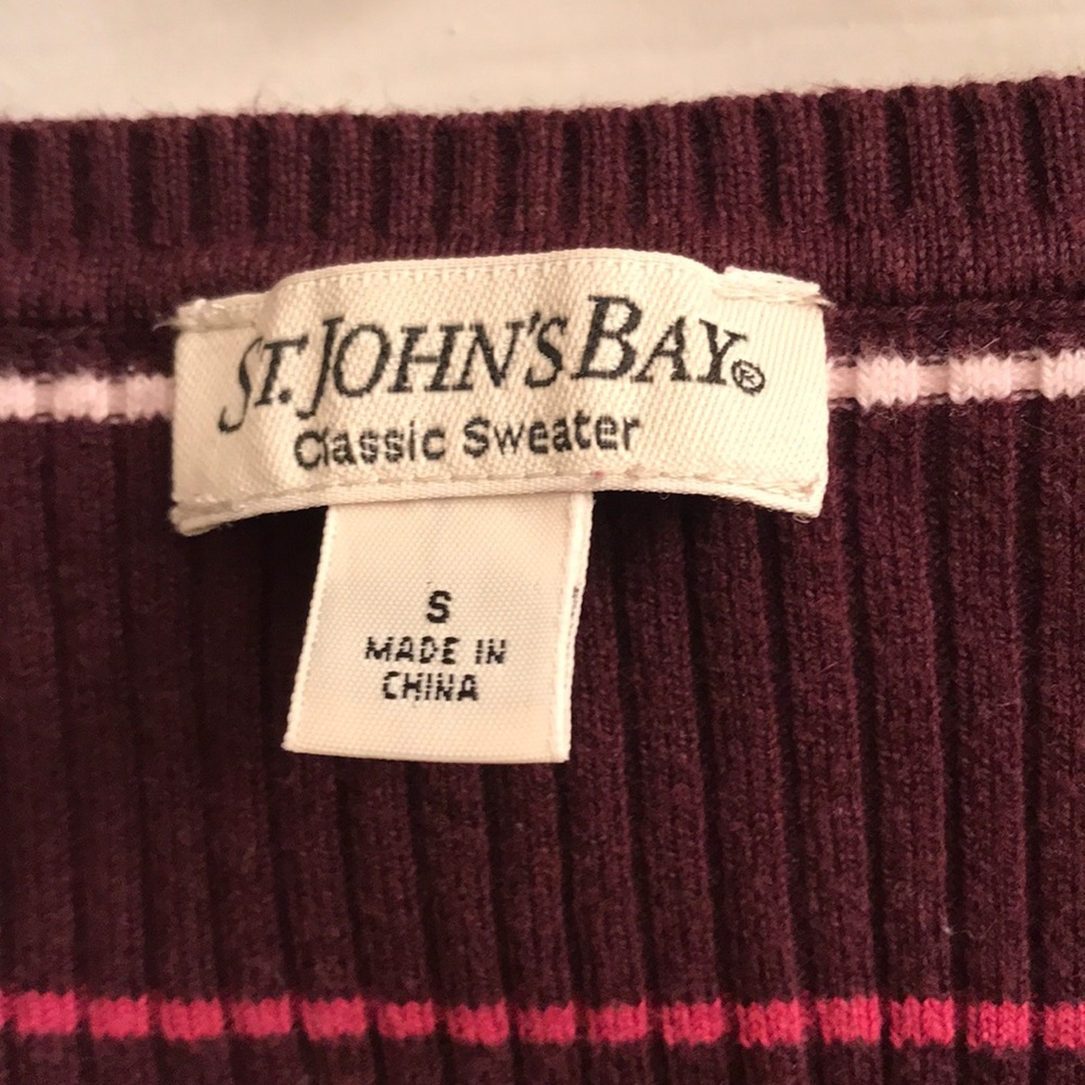 Sweater - Picture 2 of 3